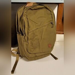 Fjällräven RÄVEN 28L backpack